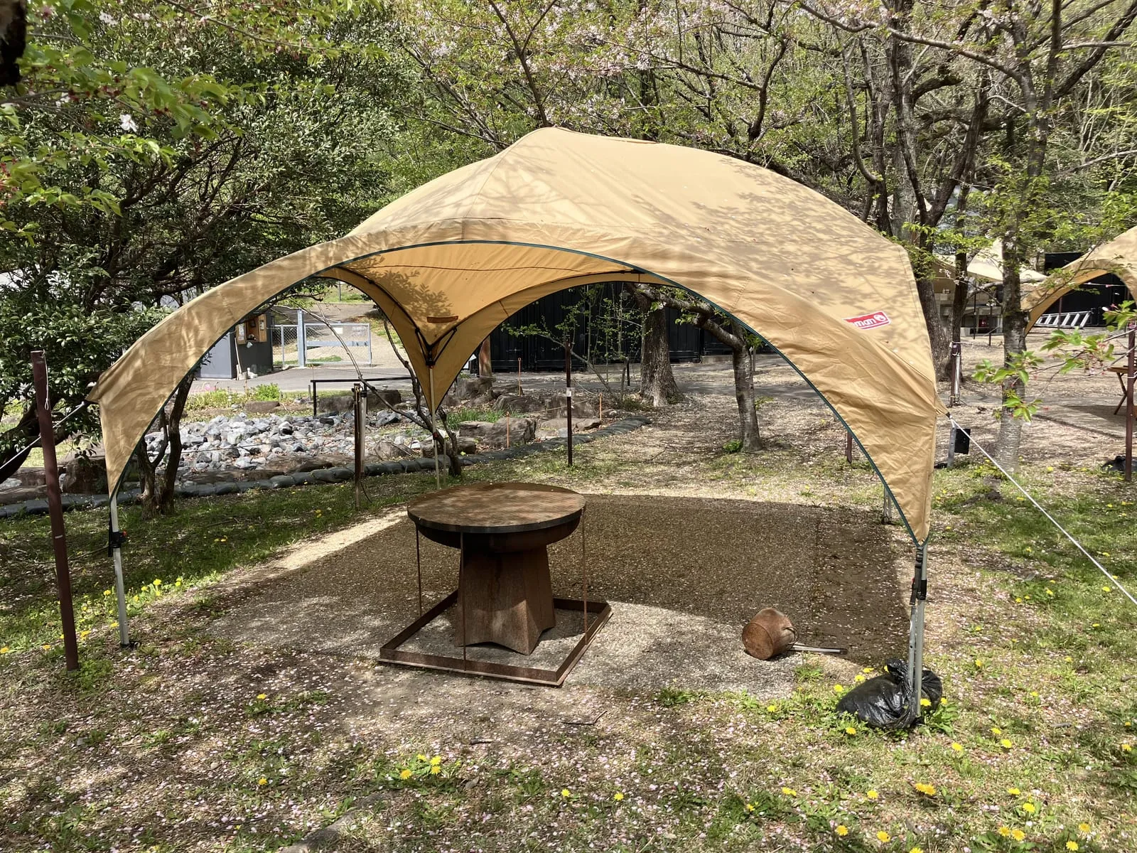 ヤネルの手ぶらBBQ場の様子