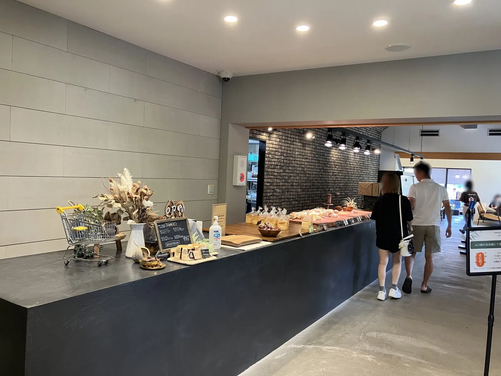CROCE&CO. の店内・物販コーナー